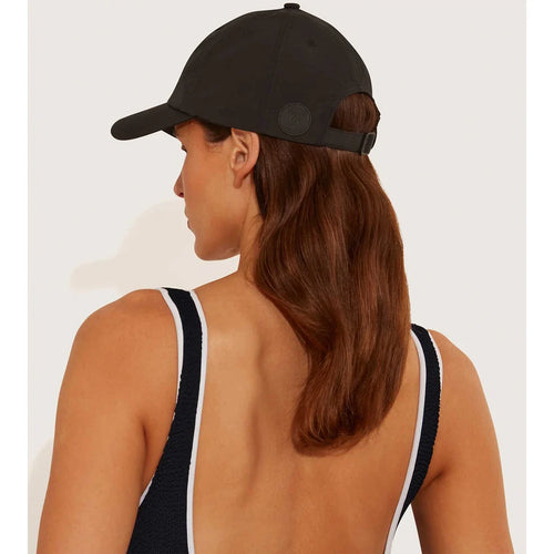 Cap Upf Black